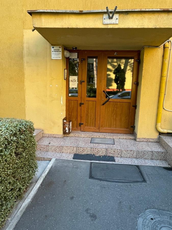 Kreation Rainbow Apartment Клуж-Напока Екстериор снимка
